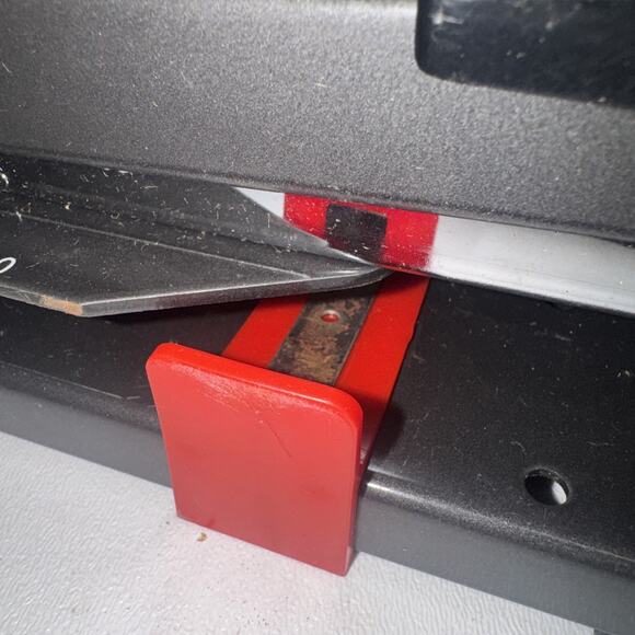 Stanley Bostitch 12" Long Reach Stapler B440LR Staple Book Binding Pamphlets - Picture 2 of 3